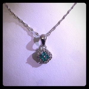 💯AAA natural Emerald Diamond 14k clover pendent🎁